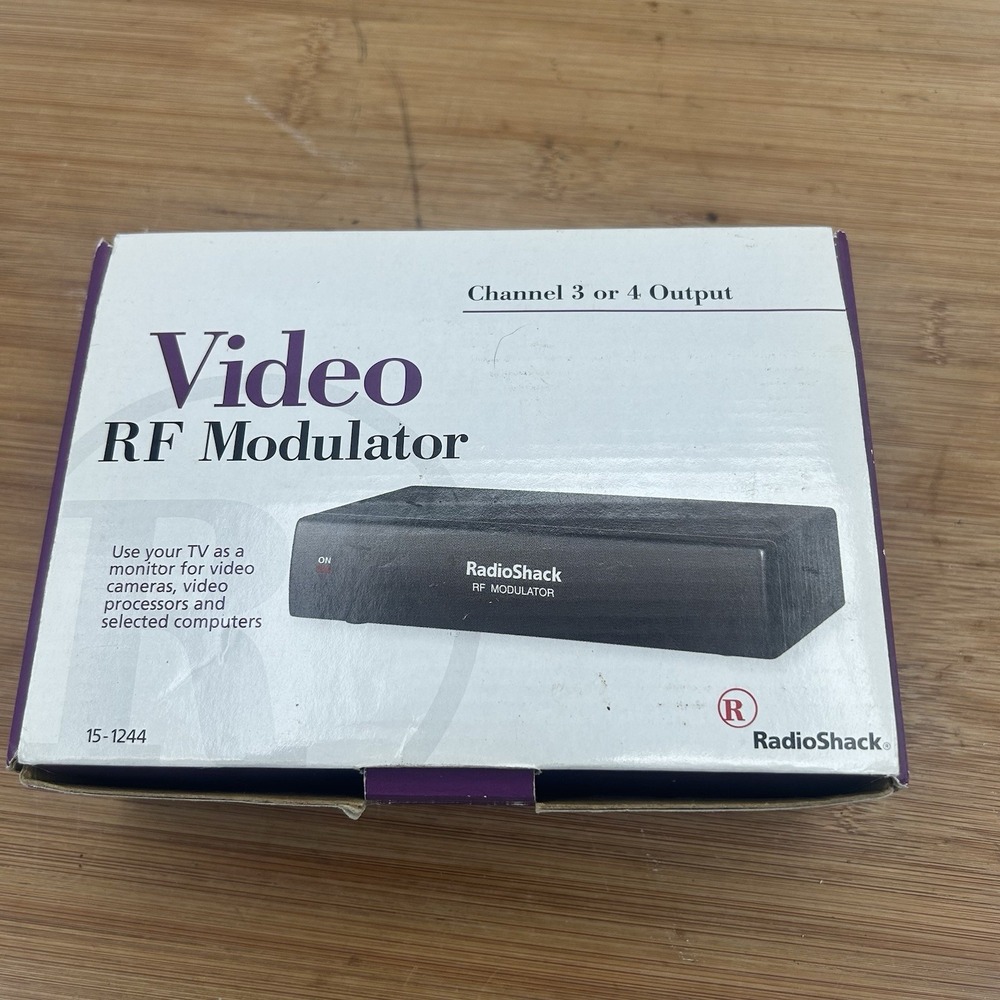 Radio Shack - RF Modulator #15-1244‎ Channel 3 or 4 Output 75/1K Ohms Switchable
